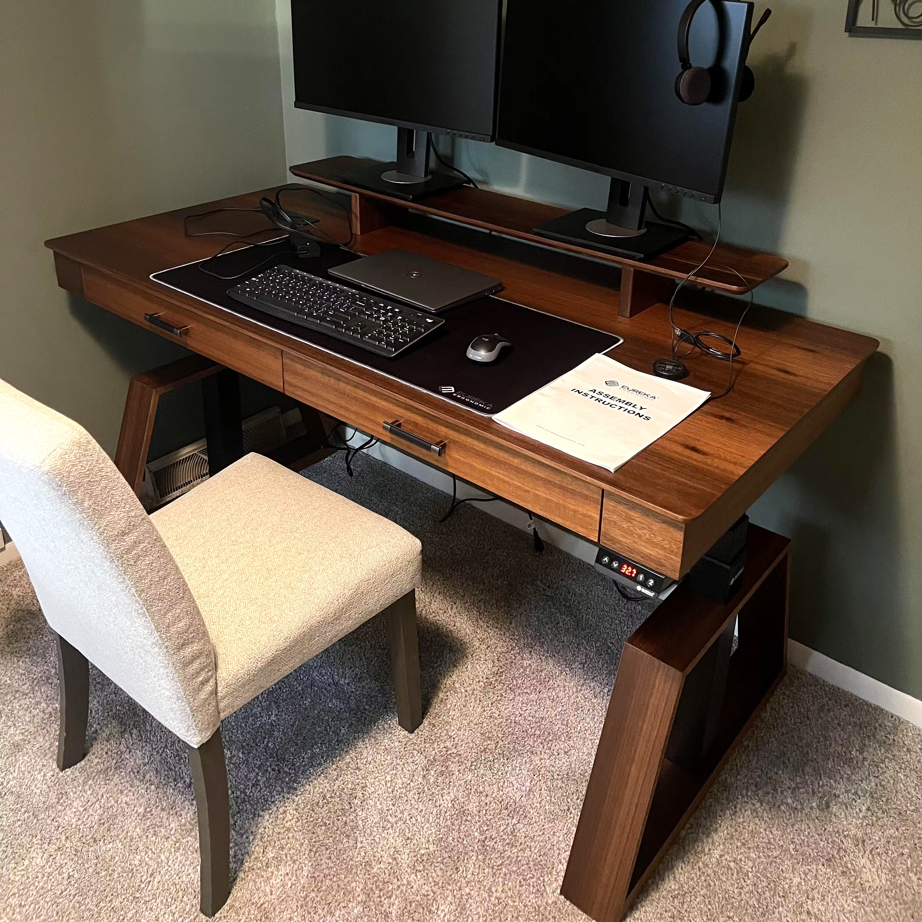 Eureka Ergonomic