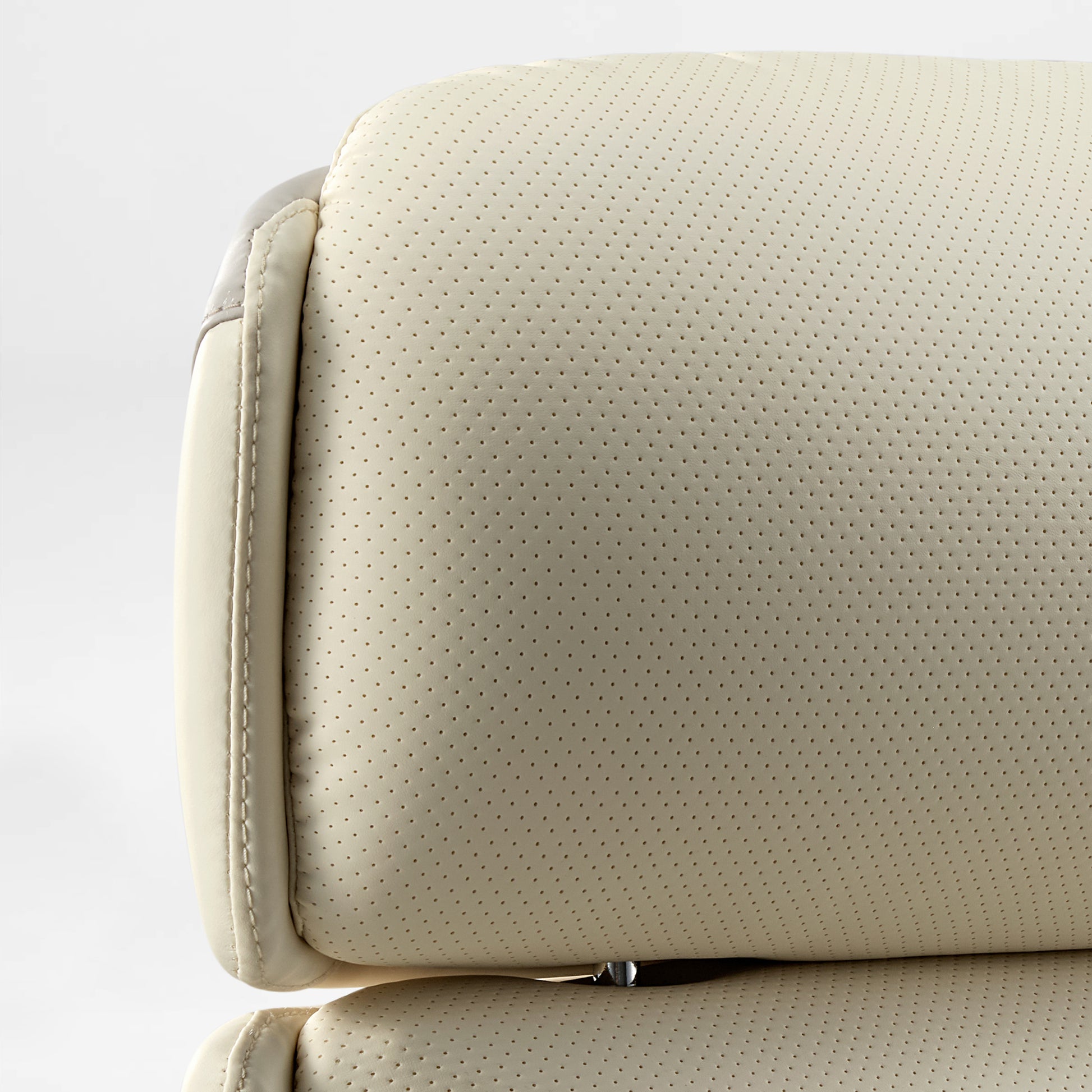 Royal Microfiber Leather Executive Office Chair – Beige Seat and Backrest With Breathable Design and Refined Stitching.
