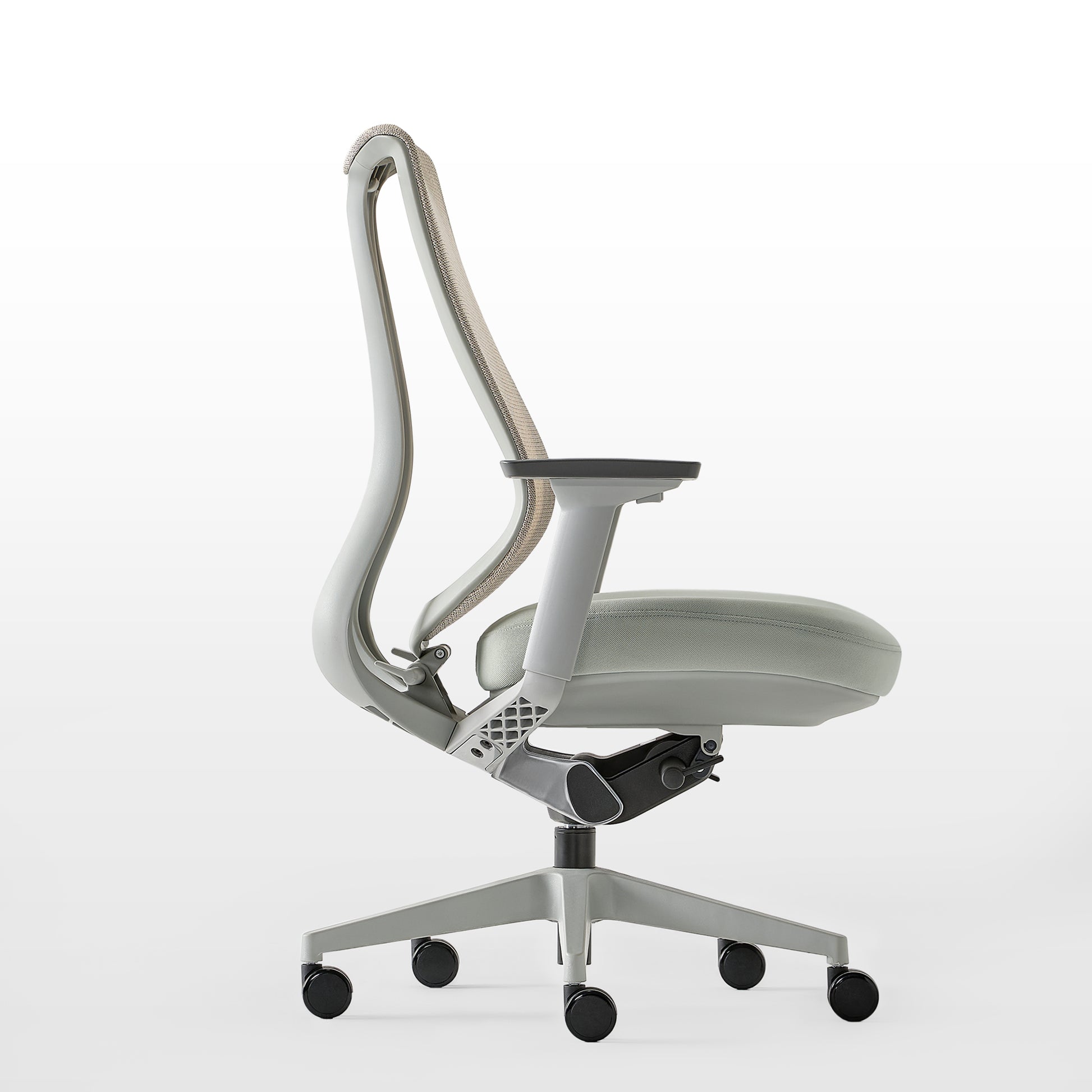 Eureka Ergonomic Lira ergonomic office chair side profile, pale gray frame, light beige mesh back, gray seat, five-star base with casters.