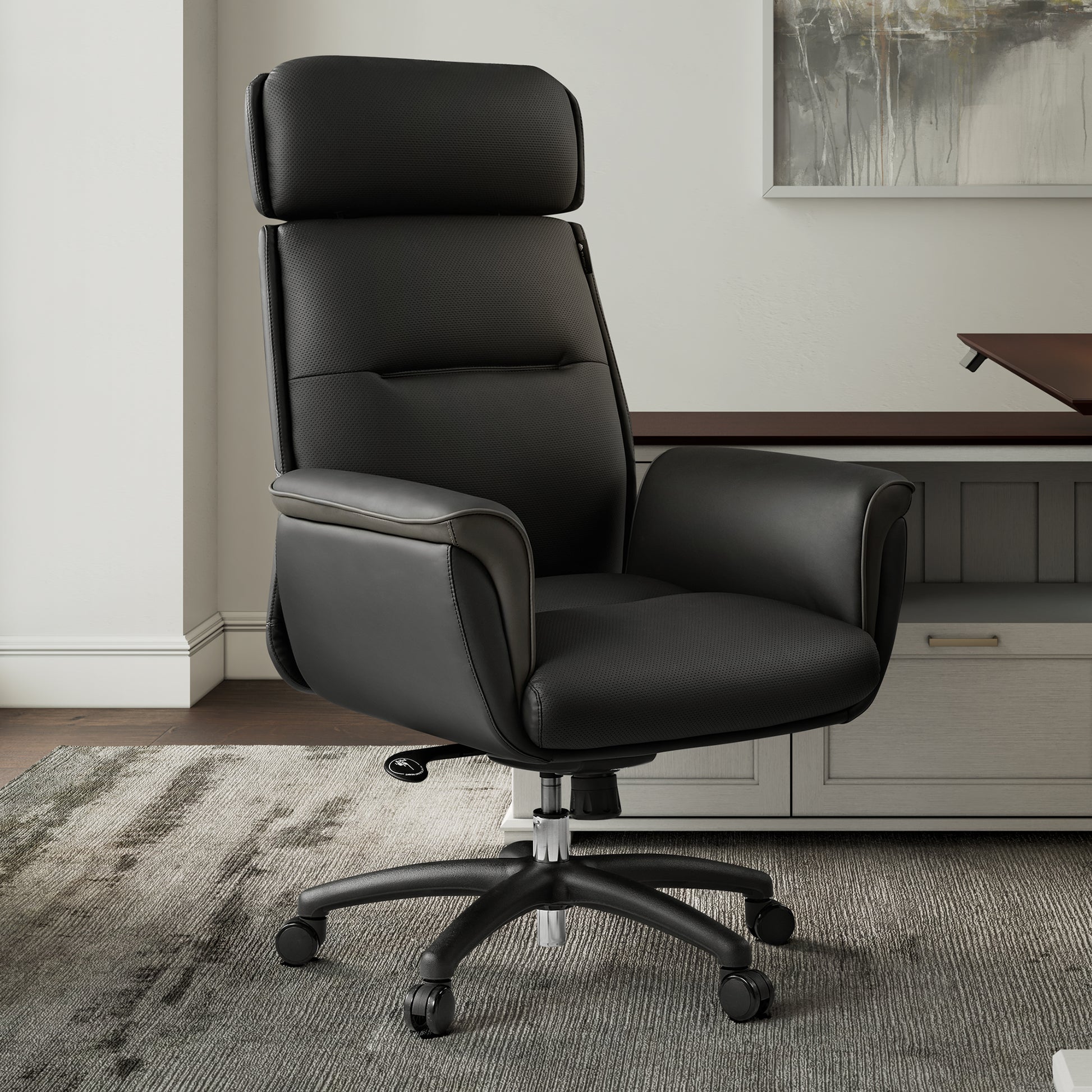 Royal Executive Office Chair in Black Leather, Ergonomic Design, Home Office Furniture.