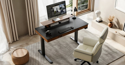 Increase Focus with a Minimalist Desk in a Small Room
