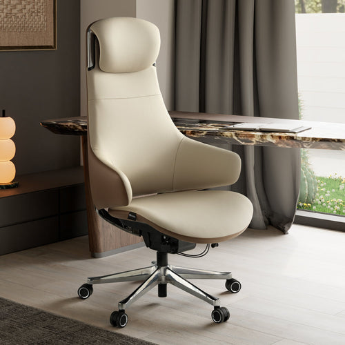Choosing Your Chair Material: Leather vs. Mesh