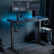 8 Reasons a Glass Standing Desk is the Perfect Gaming Desk