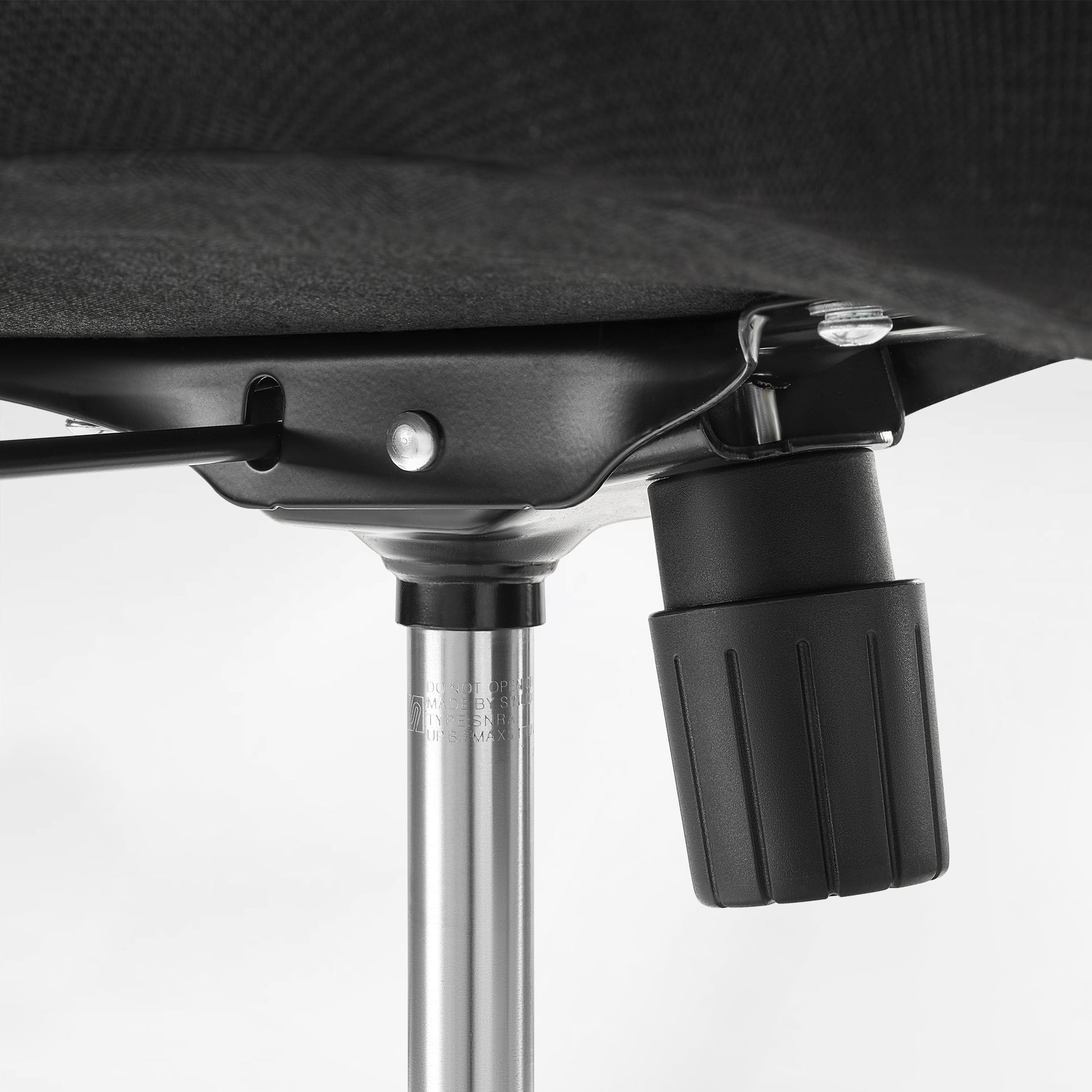 Eureka Ergonomic HOSS Big & Tall Heavy Duty Mesh Ergonomic Office Chair,Black base