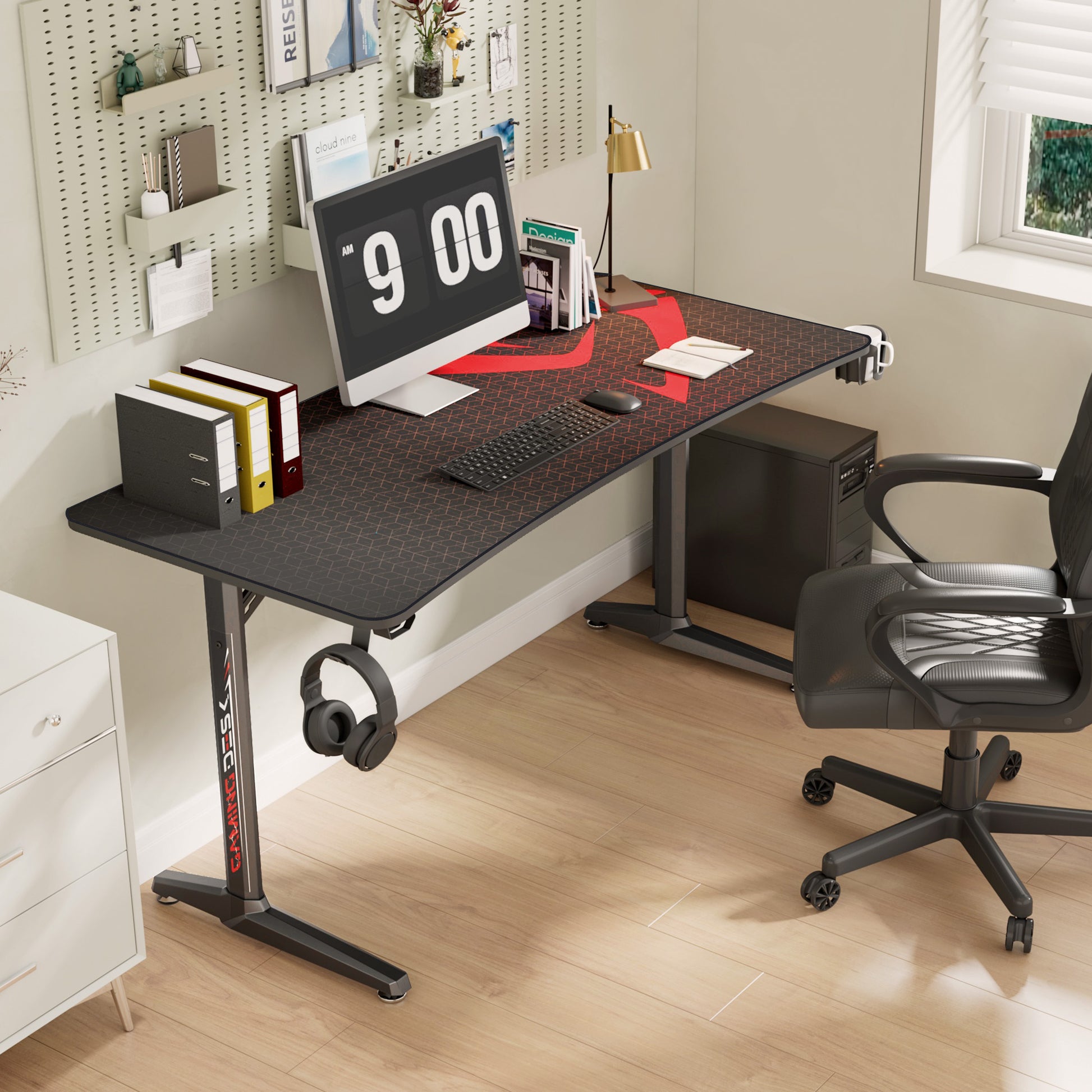 Eureka Ergonomic Gip 60 Gaming Desk Setup for home