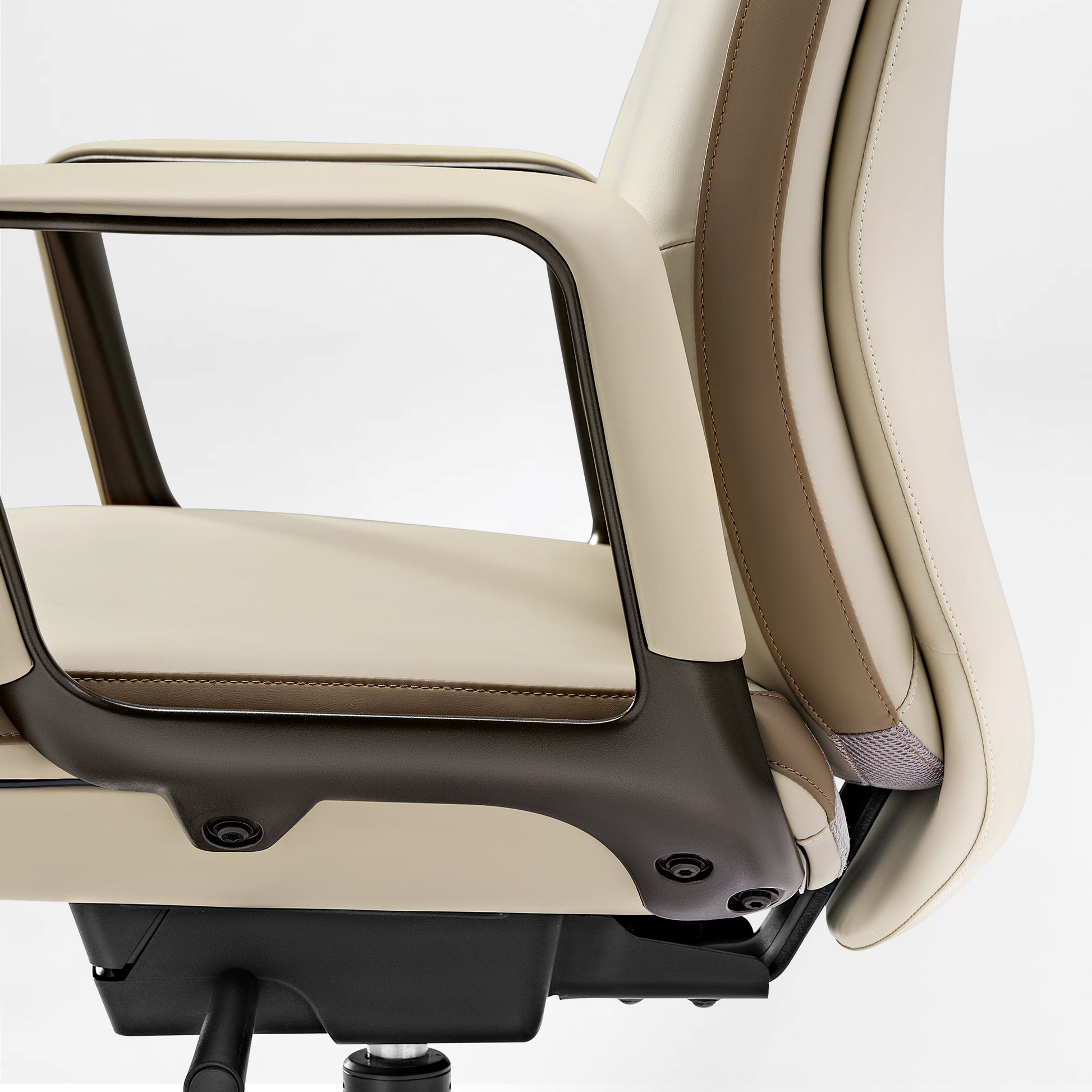 Serene Alto Executive Office Chair Silicone Leather and waist support