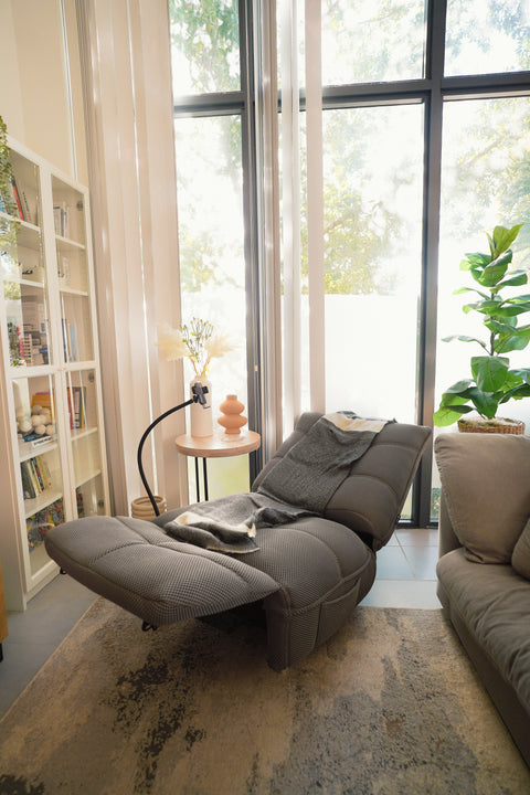 Linx, Recliner with Wireless Charging & USB