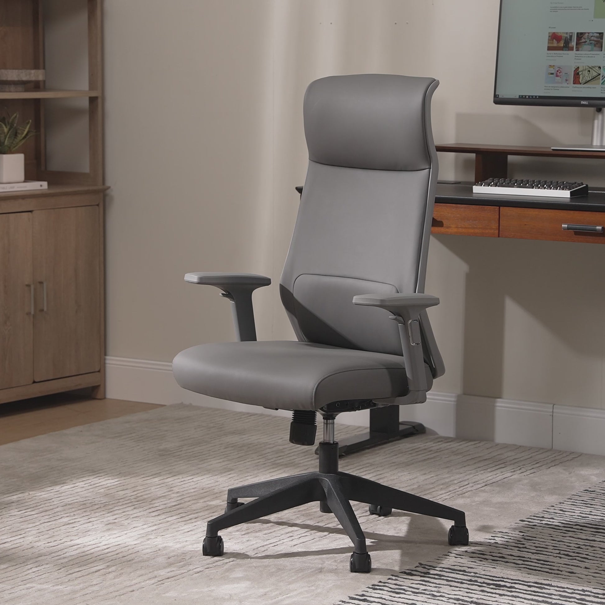 Eureka Ergonomic Valen Executive Office Chair  Video Display